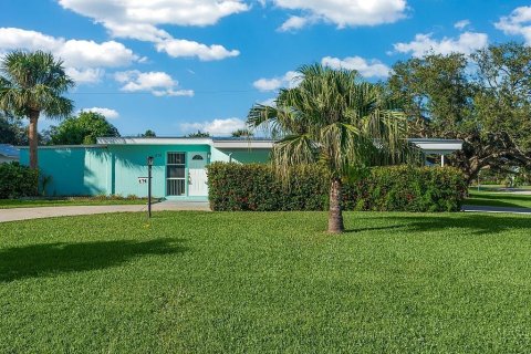 Casa en venta en Vero Beach, Florida, 3 dormitorios, 131.46 m2 № 860741 - foto 14