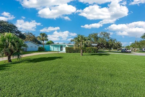 Casa en venta en Vero Beach, Florida, 3 dormitorios, 131.46 m2 № 860741 - foto 13
