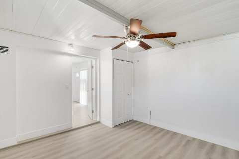 Casa en venta en Vero Beach, Florida, 3 dormitorios, 131.46 m2 № 860741 - foto 24