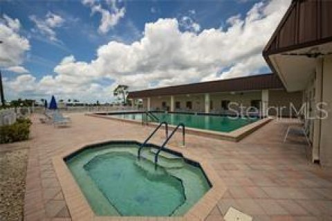 Terreno en venta en North Port, Florida № 1378203 - foto 11