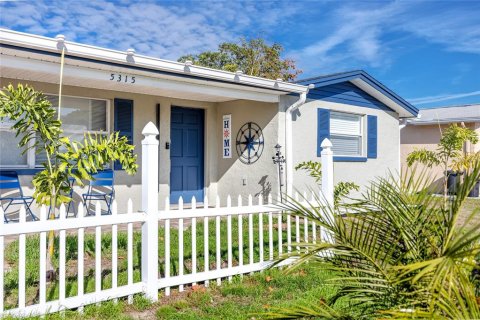 Villa ou maison à louer à Holiday, Floride: 3 chambres, 124.95 m2 № 1378202 - photo 3