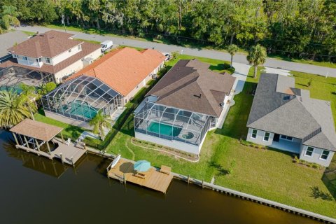 Villa ou maison à louer à Palm Coast, Floride: 3 chambres, 175.12 m2 № 1378244 - photo 18