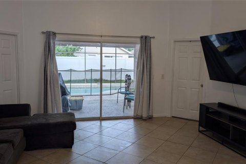 Villa ou maison à vendre à Kissimmee, Floride: 4 chambres, 160.63 m2 № 1325021 - photo 12