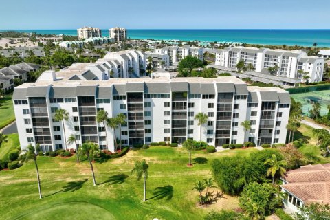 Condo in Hutchinson Island South, Florida, 2 bedrooms  № 1134939 - photo 7