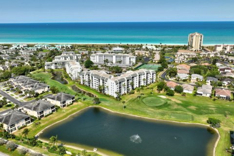 Condominio en venta en Hutchinson Island South, Florida, 2 dormitorios, 121.14 m2 № 1134939 - foto 4