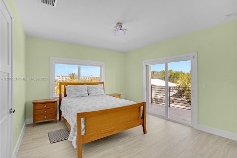 Casa en venta en Tavernier, Florida, 4 dormitorios № 886112 - foto 22