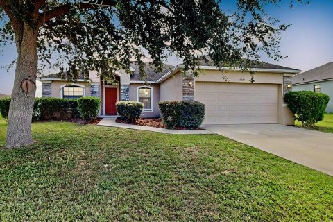 Villa ou maison à vendre à Lakeland, Floride: 3 chambres, 135.64 m2 № 1342468 - photo 1