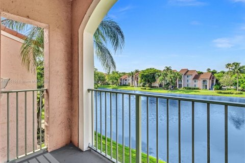 Condominio en venta en Miramar, Florida, 1 dormitorio, 55.74 m2 № 1328351 - foto 6