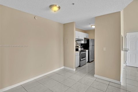 Condo in Miramar, Florida, 1 bedroom  № 1328351 - photo 14