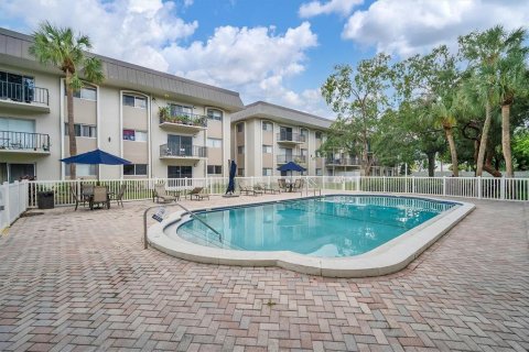 Copropriété à vendre à Tampa, Floride: 1 chambre, 61.97 m2 № 1349377 - photo 24