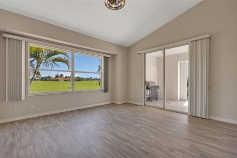 Villa ou maison à vendre à Punta Gorda, Floride: 4 chambres, 214.6 m2 № 1349443 - photo 23