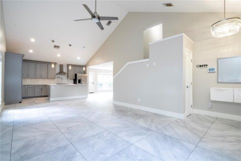 Casa en venta en Apopka, Florida, 3 dormitorios, 153.01 m2 № 1349405 - foto 12