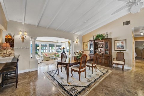 Villa ou maison à vendre à Lighthouse Point, Floride: 2 chambres, 180.04 m2 № 783818 - photo 14