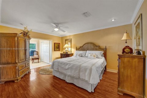 House in Lighthouse Point, Florida 2 bedrooms, 180.04 sq.m. № 783818 - photo 28