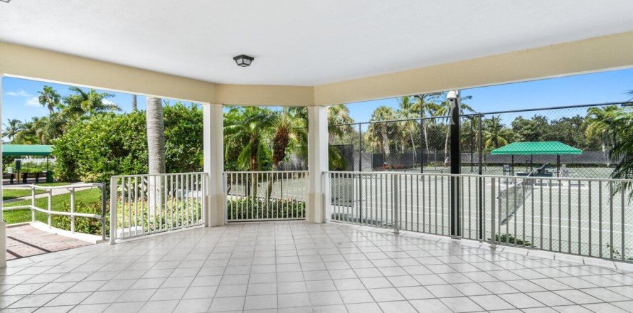 Villa ou maison à Wellington, Floride 3 chambres, 196.3 m2 № 747020