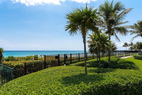 Condo in Palm Beach, Florida, 3 bedrooms  № 1121267 - photo 6