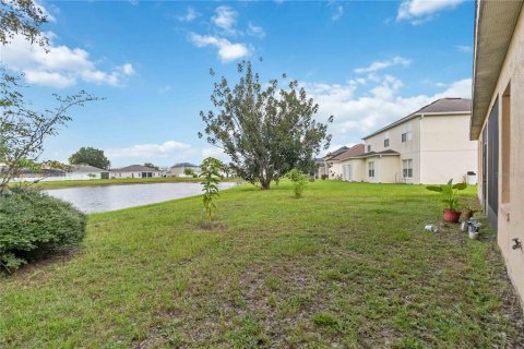 Villa ou maison à vendre à Kissimmee, Floride: 4 chambres, 221.48 m2 № 1370292 - photo 19