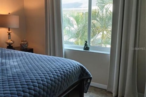 Condominio en alquiler en Saint Petersburg, Florida, 1 dormitorio, 67.35 m2 № 1370263 - foto 28