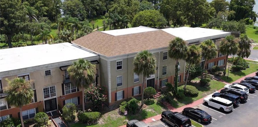 Condominio en Orlando, Florida, 2 dormitorios  № 1342673