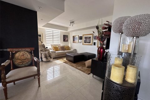 Condo in Miami, Florida, 3 bedrooms  № 1173401 - photo 18