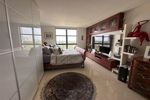 Condo in Miami, Florida, 3 bedrooms  № 1173401 - photo 28