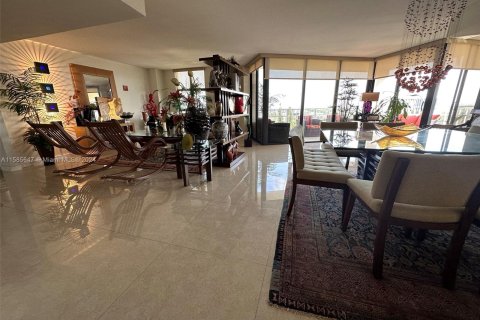 Condo in Miami, Florida, 3 bedrooms  № 1173401 - photo 14