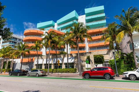 Copropriété à vendre à Miami Beach, Floride: 2 chambres, 113.9 m2 № 979083 - photo 3