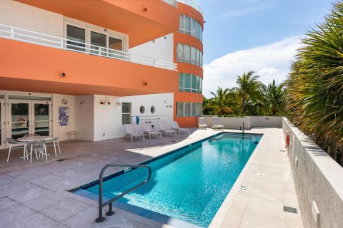 Condominio en venta en Miami Beach, Florida, 2 dormitorios, 113.9 m2 № 979083 - foto 17