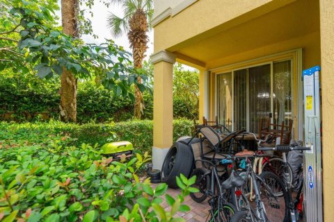 Touwnhouse à vendre à Royal Palm Beach, Floride: 3 chambres, 175.03 m2 № 776546 - photo 24