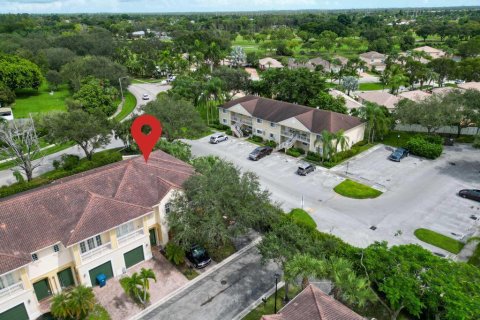 Touwnhouse à vendre à Royal Palm Beach, Floride: 3 chambres, 175.03 m2 № 776546 - photo 20