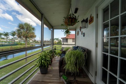 Condominio en venta en Delray Beach, Florida, 1 dormitorio, 70.61 m2 № 841931 - foto 16