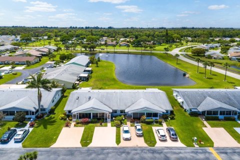 Villa ou maison à vendre à West Palm Beach, Floride: 2 chambres, 116.13 m2 № 1117935 - photo 7