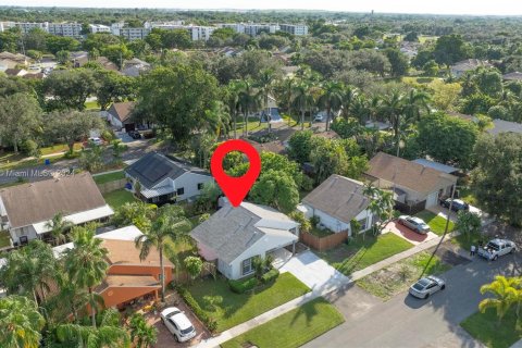 Villa ou maison à vendre à Pembroke Pines, Floride: 2 chambres, 96.15 m2 № 1431430 - photo 29