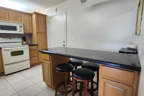 Condo in Lauderhill, Florida, 1 bedroom  № 1185492 - photo 14