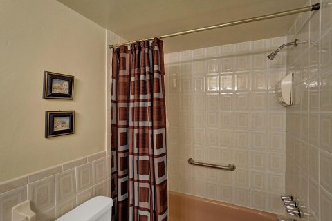 Condo in Lauderhill, Florida, 1 bedroom  № 1185492 - photo 10