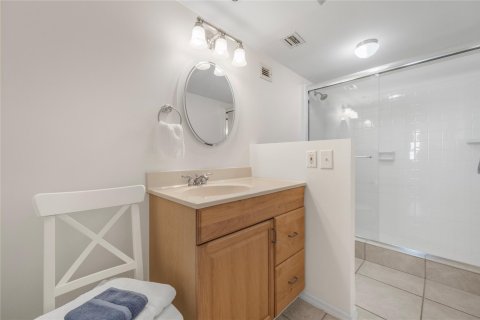 Copropriété à vendre à Pompano Beach, Floride: 2 chambres, 111.48 m2 № 1014122 - photo 12