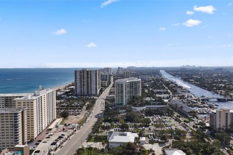 Condominio en venta en Pompano Beach, Florida, 2 dormitorios, 111.48 m2 № 1014122 - foto 29