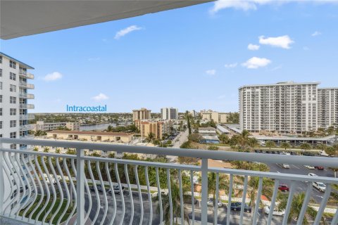 Copropriété à vendre à Pompano Beach, Floride: 2 chambres, 111.48 m2 № 1014122 - photo 6