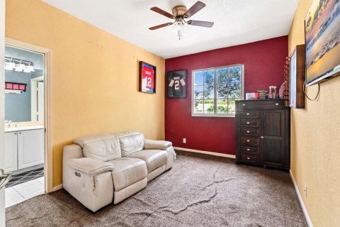 Casa en venta en Coral Springs, Florida, 4 dormitorios, 237.55 m2 № 1014077 - foto 24
