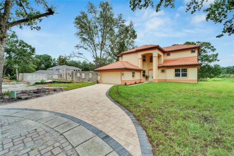 Villa ou maison à vendre à Zephyrhills, Floride: 4 chambres, 301.93 m2 № 1297883 - photo 5