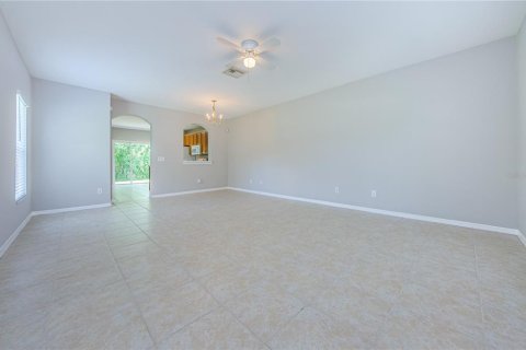 Townhouse in Odessa, Florida 2 bedrooms, 115.2 sq.m. № 1326788 - photo 18