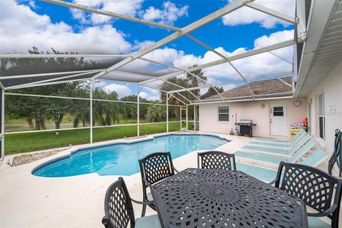 Villa ou maison à vendre à Davenport, Floride: 5 chambres, 233.37 m2 № 1335933 - photo 7