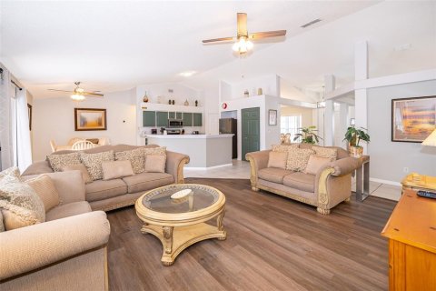 Casa en venta en Davenport, Florida, 5 dormitorios, 233.37 m2 № 1335933 - foto 11