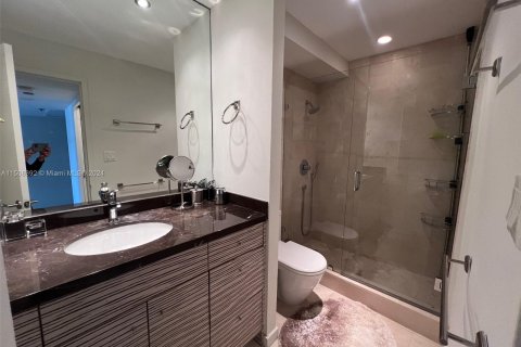 Condominio en alquiler en Miami Beach, Florida, 1 dormitorio, 76.18 m2 № 929550 - foto 8