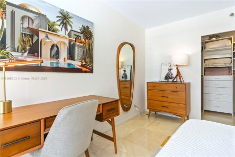 Copropriété à louer à Miami Beach, Floride: 1 chambre, 76.18 m2 № 929550 - photo 14