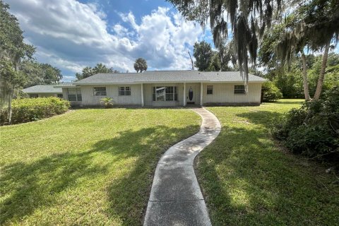 House in DeLand, Florida 3 bedrooms, 212.37 sq.m. № 1335520 - photo 2