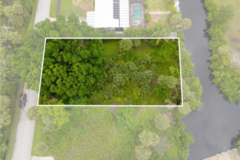 Terreno en venta en Punta Gorda, Florida № 1334950 - foto 3