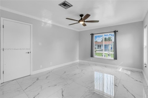 Villa ou maison à vendre à Fort Lauderdale, Floride: 4 chambres, 166.3 m2 № 1320816 - photo 21