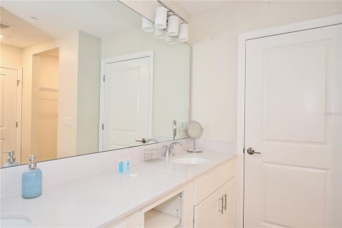 Condo in Kissimmee, Florida, 2 bedrooms  № 1301966 - photo 28