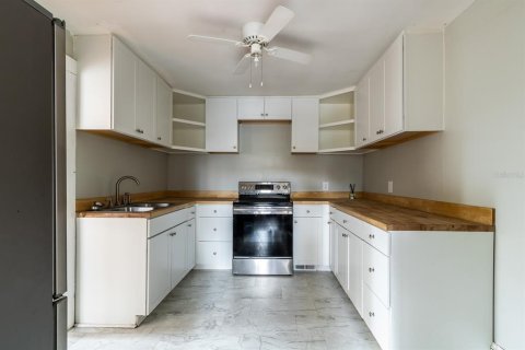 Снять в аренду квартиру в Гейнсвилл, Флорида 1 комната, 65.12м2, № 1545182 - фото 9